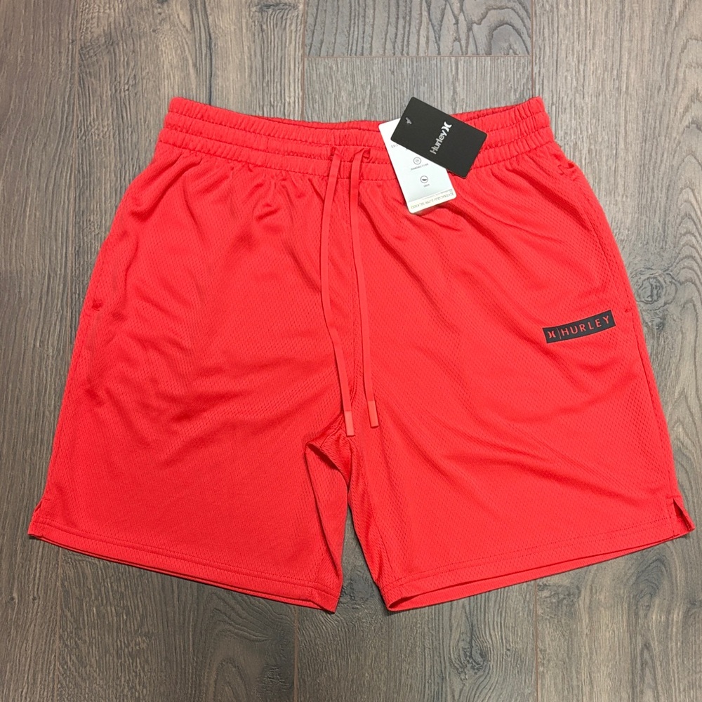 Hurley Men’s Red Mesh Athletic Shorts NWT Size Medium - Picture 9 of 9
